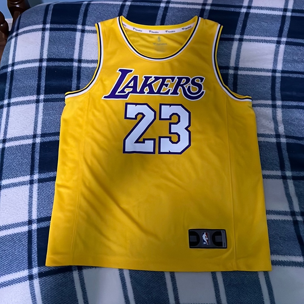 Adult Small Lebron James No. 23 Lakers Jersey